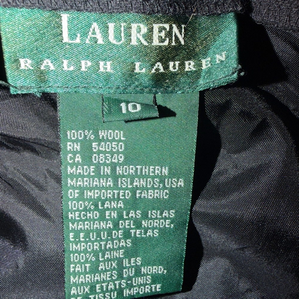 Lauren Ralph Lauren black pleated trousers, made from 100% wool, size 10. - Picture 6 of 8